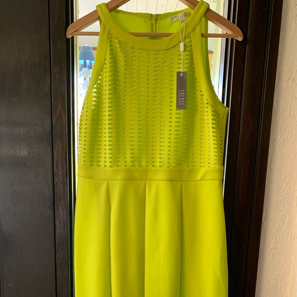 Bright green dress L - so comfortable NWT New